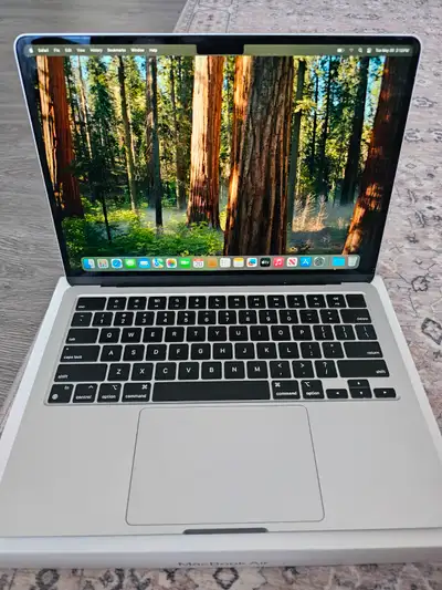 13 inches MacBook Air M3 16 GB 256 GB - Jan 2026 Apple Care Plus, View more