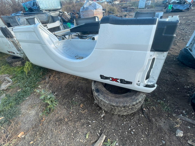 2020 F350 box/White Mint Condition in Auto Body Parts in Strathcona County