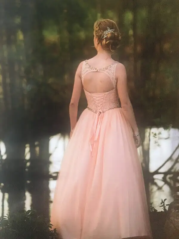 Graduation Dress in Women's - Dresses & Skirts in Lloydminster - Image 3