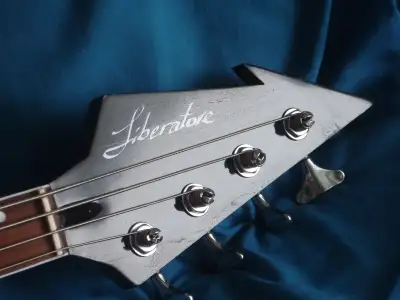 Liberatore Custom made bass, View more
