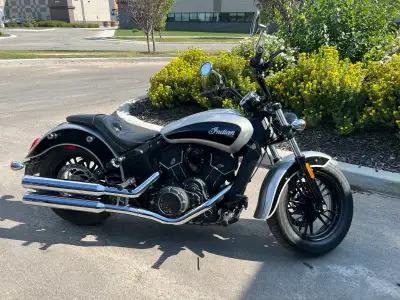 2017 Indian Scout Sixty ABS (1000cc) – 15,000 km Great condition, well maintained, and ready to ride...