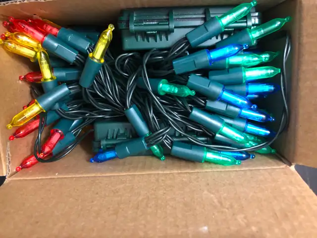 NEW IrrStpro Battery Operated Christmas Lights 2 Pack 32 Foot LE in Holiday, Event & Seasonal in City of Toronto - Image 4