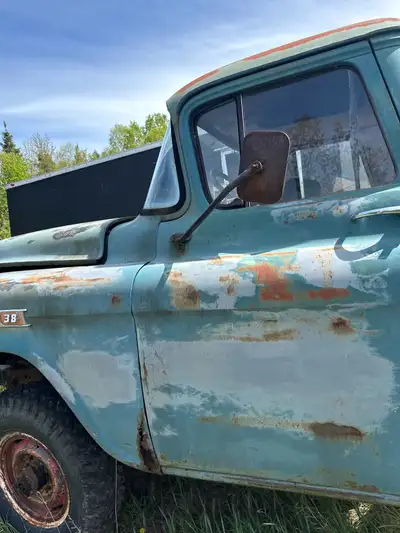 1959 1 ton Napco Truck , Ontario Ownership 6 cyl , 4x4 , lot of new parts ready to install ( sheet m...