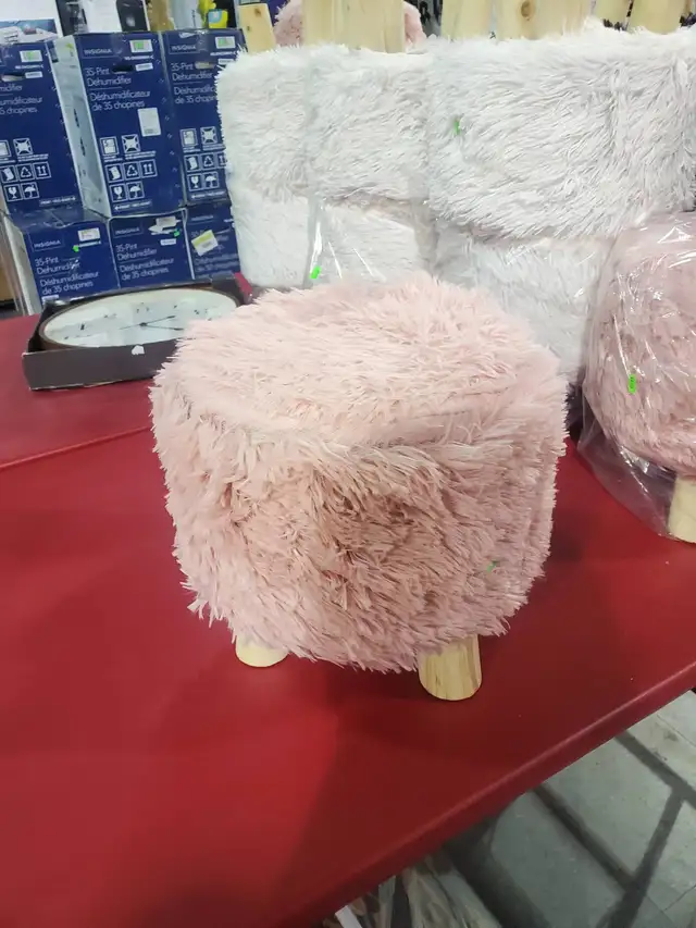 Round Foot Stool with Wooden Legs – Pink, Black & White in Other in City of Toronto - Image 3