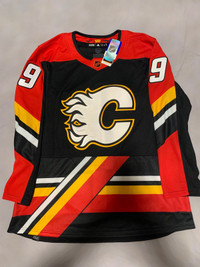 Ottawa Senators size 52 = Large - Adidas Reverse Retro 2.0 NHL