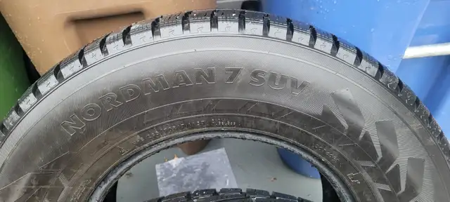 Pneus (hiver) NokianTyres // Jantes acier 17'' (RAM 2016) in Tires & Rims in Laval / North Shore - Image 5