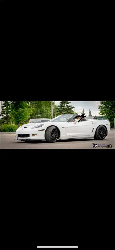 2007 6.0 LT2 supercharged corvette 3lt convertible with only 36,000 km Clean car fax 2end mature own...