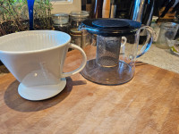 starbucks coffee maker and tea pot