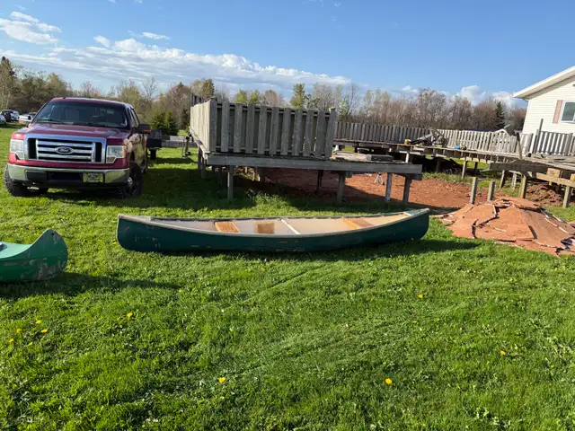 2 canoes can be sold together or separately  in Other in Charlottetown - Image 4