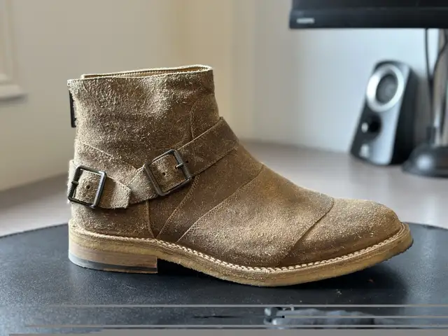 Belstaff Trailmaster tan suede Chelsea boots in Men's Shoes in Markham / York Region - Image 8