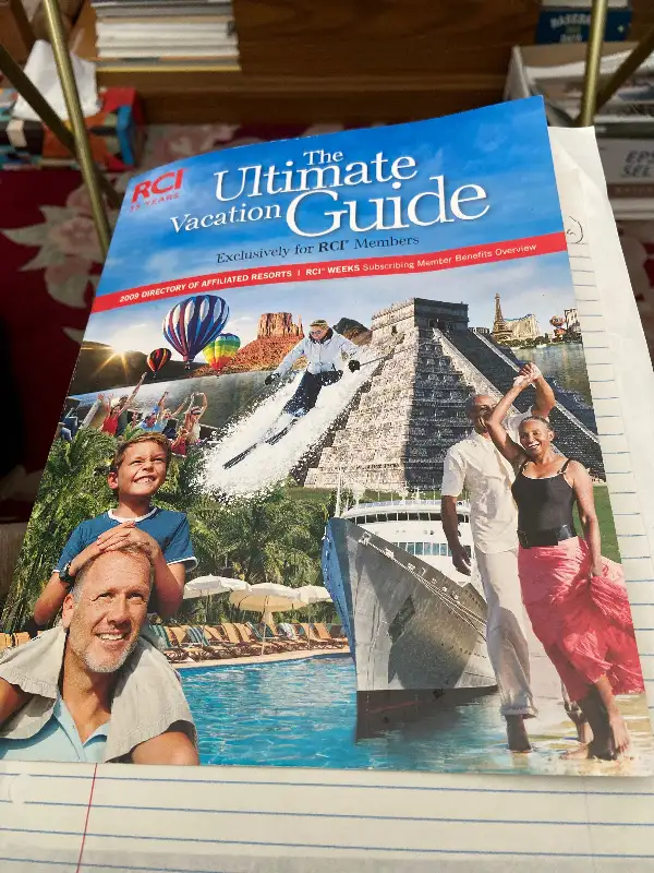 Orange Lake Timeshare Gold Crown with Top Trading Power $4500 in Saskatchewan in Canada - Image 2