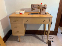 Singer Sewing Machine, buttonholer, etc.