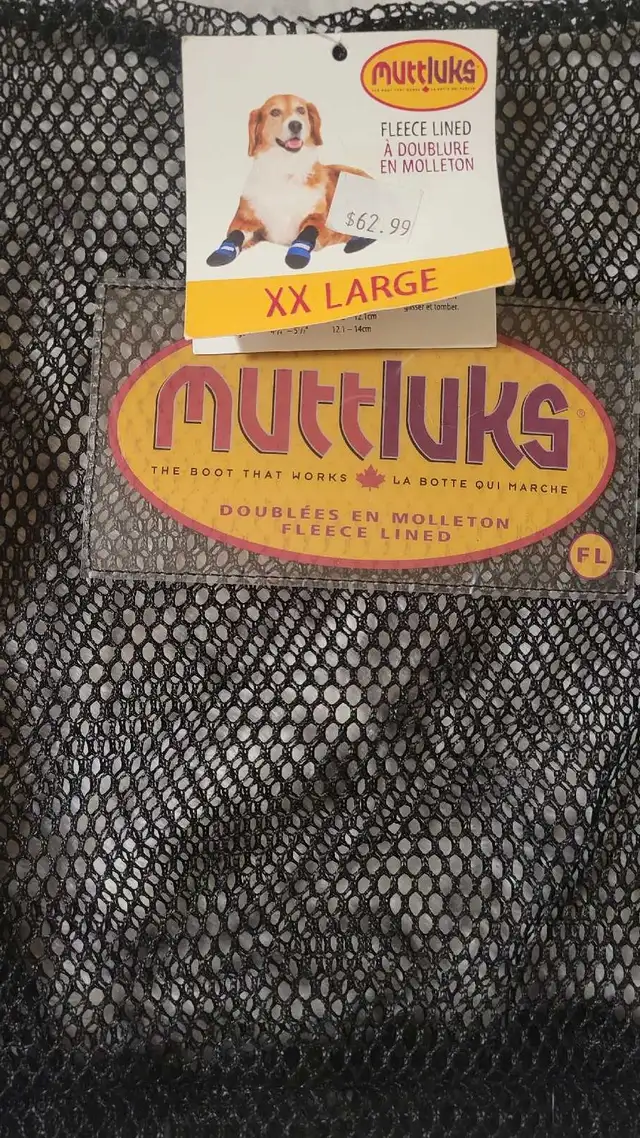 Muttluks 2XL DOG Boots in Accessories in Saskatoon - Image 3