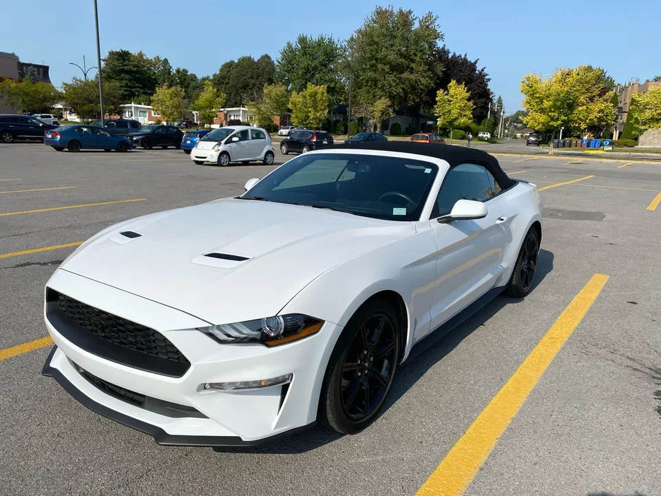 Ford Mustang Ecoboost décapotable 2020, 28600km