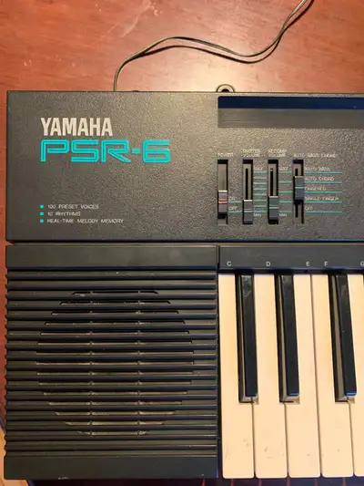 Piano électrique/marque Yamaha, View more