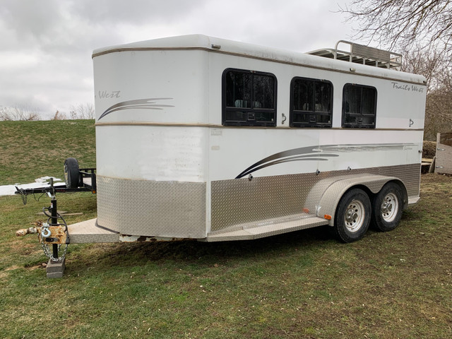 3 Horse Slant Bumper Pull Trailer. MUST SEE! in Other in Stratford
