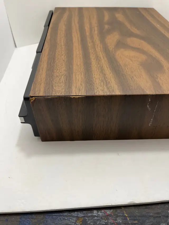 Cassette holder case in Stereo Systems & Home Theatre in Winnipeg - Image 5