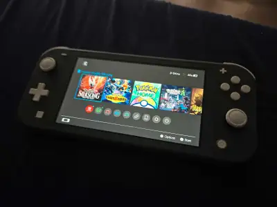 Nintento Switch Lite Grey, View more