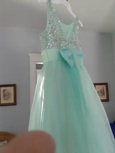 Elegant formal gown, View more