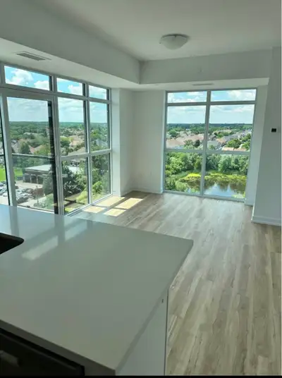 Gorgeous ceiling to floor windows. 2 bedrooms, 2 full bathroom, two parking spots, clean gorgeous Co...