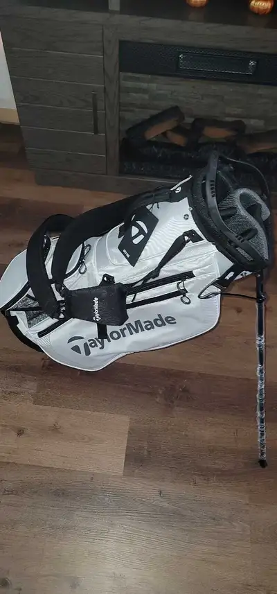 TaylorMade Golf Bag (NEW), View more