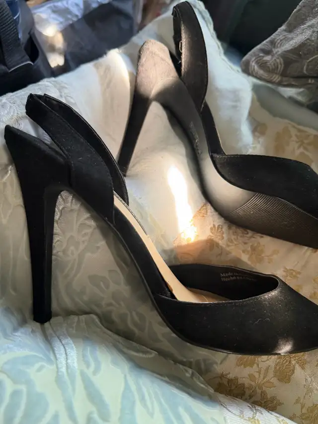 women’s shoes in Women's - Shoes in Mississauga / Peel Region - Image 6