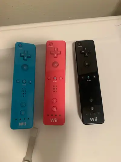 Nintendo Wii Classic Remotes Pink, View more