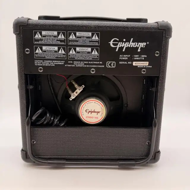 Epiphone Studio 10S 10W Guitar Amplifier Practice Amp in Amps & Pedals in City of Toronto - Image 5