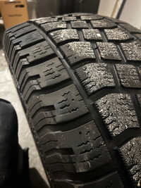 Winter tires 275/65 18