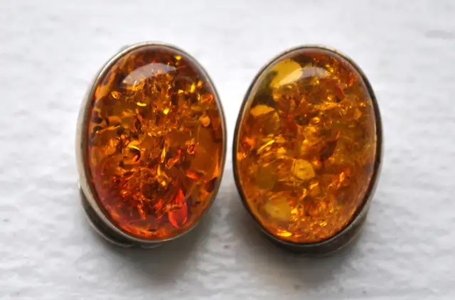 AMBER SILVER CLIP ON EARRINGS in Jewellery & Watches in Ottawa - Image 2