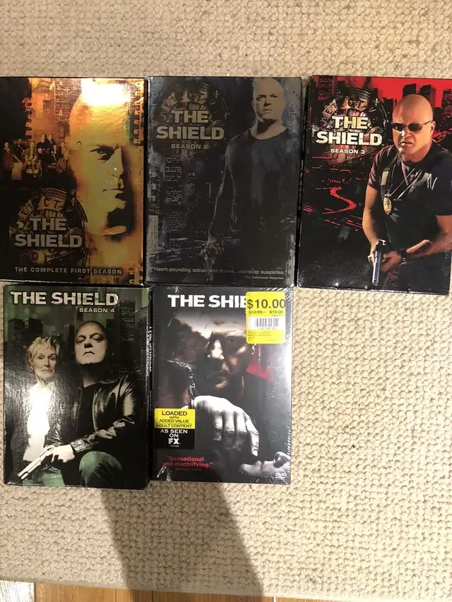The Shield - DVD Series (Season 1-4, 6)