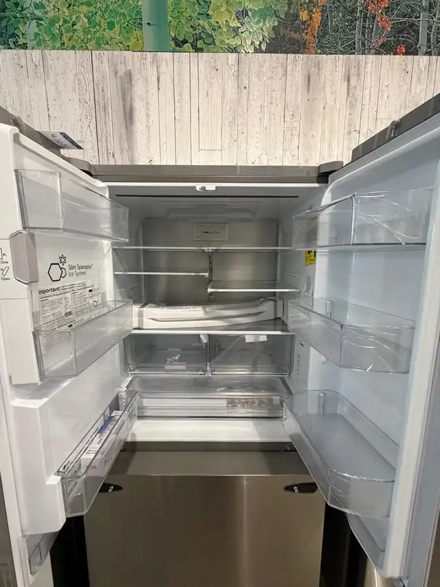 Econoplus Halifax Big Sale Open Box LG 36 Inch Fridge in Refrigerators in City of Halifax - Image 4
