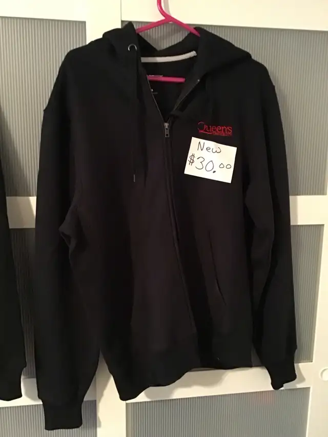  Women’s winter Queens University jackets  in Women's - Tops & Outerwear in Kingston - Image 6