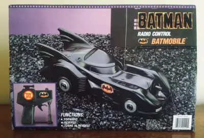 [BATMAN]  Radio Control Batmobile [1989] - Toy Biz – SEALED!, View more