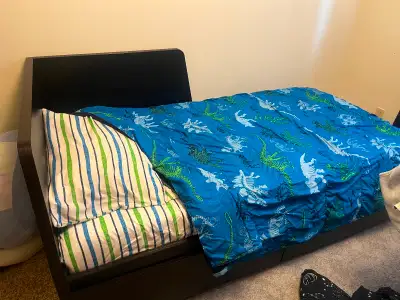 Kids dinosaur bedding set Pillow case, sheet and a blanket, View more