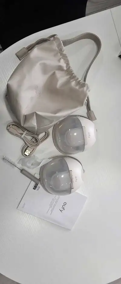 EUFY E10 breast pump brand new, View more