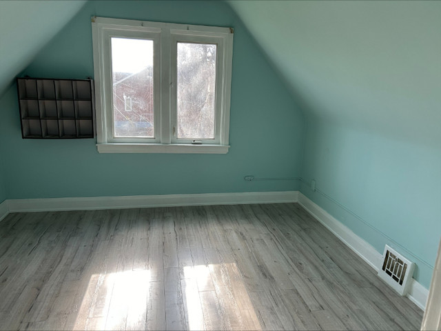 5-Bed Room House for Rent @ Brimley/Kingston in Long Term Rentals in City of Toronto - Image 3