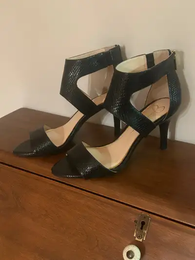 Chaussures Jessica Simpson Mekos.Talons 3.5". Grandeur 8.5., View more