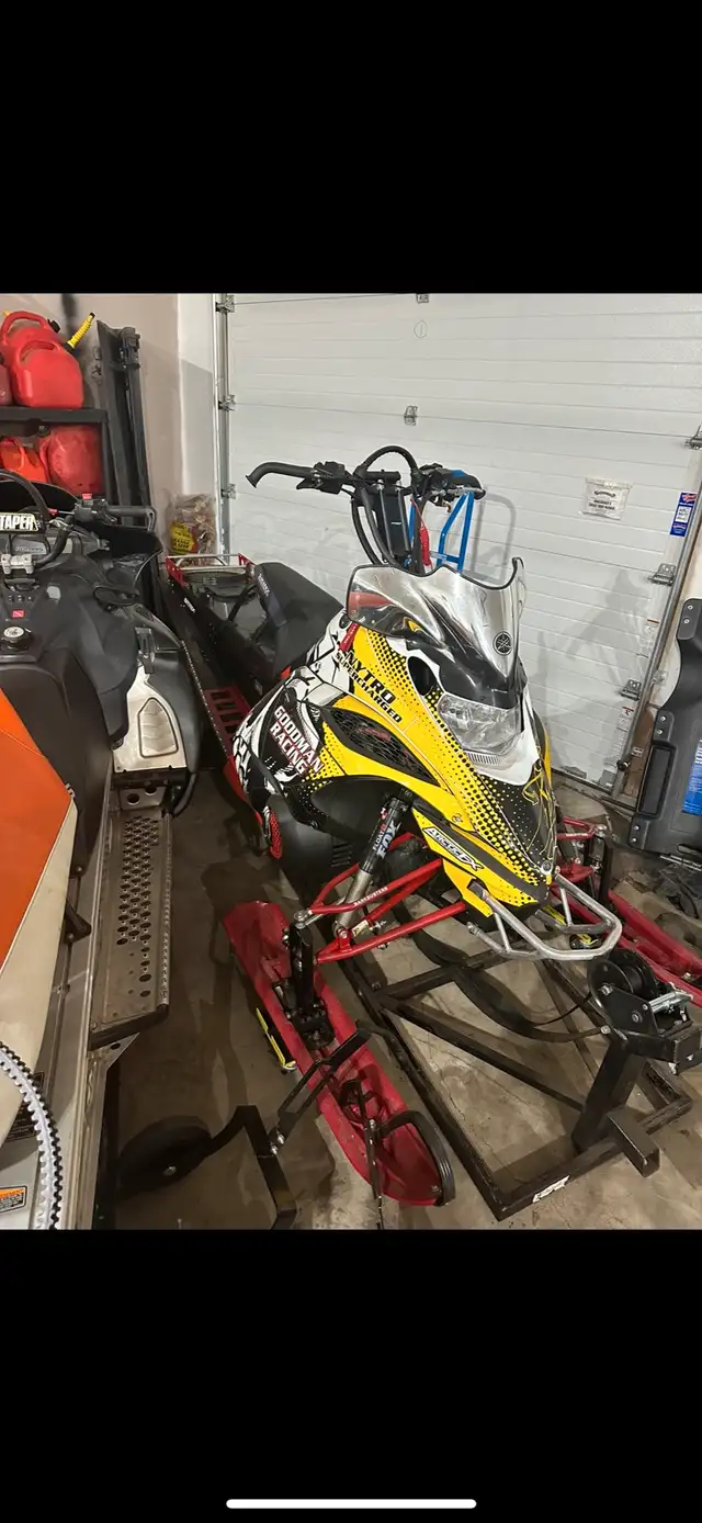 custom built supercharged nytro mtx in Snowmobiles in St. Albert - Image 4