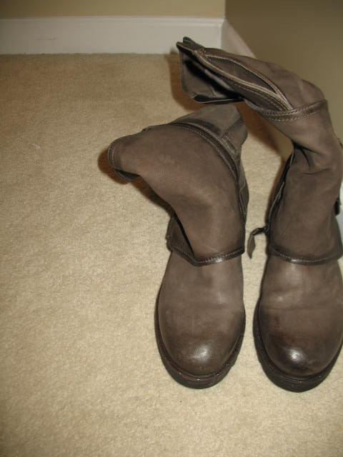 LADIES MJUS LEATHER BOOTS ***NEW CONDITION*** in Women's - Shoes in Strathcona County - Image 4