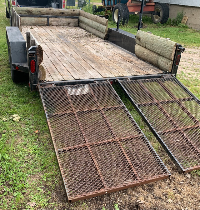 Utility Trailer 15” in Cargo & Utility Trailers in Leamington - Image 3
