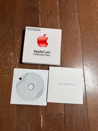 Vintage 2008 Apple Macintosh install discs, Snow Leopard + more!, View more