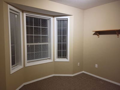 ISO a perfectly imperfect roommate June 15th or July 1st. Located on the North Shore next to River’s...