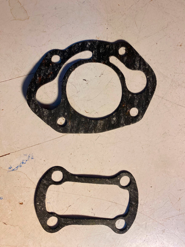 Austin Mini 1000 cc engine gaskets in Engine & Engine Parts in Calgary - Image 2