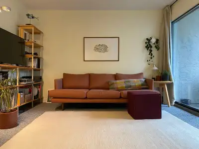 Spacious and airy bachelor/studio apartment unit available on the 1st floor. Unit is south facing to...