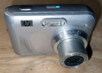 HP Photosmart M447, 5.0 Megapixel digital camera