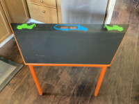 Metal Kids Chalkboard Table/Desk