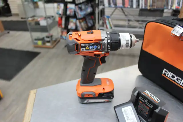 Ridgid Hammer Drill, Impact, 2 Batteries, Charger, Bag in Power Tools in Peterborough - Image 7