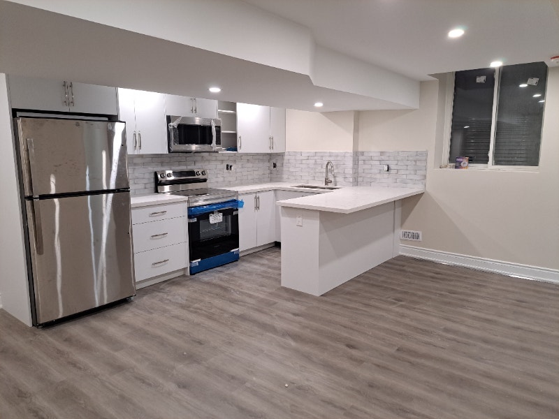 BRAND NEW LEGAL 2 BEDROOM BASEMENT AVAILABLE FOR RENT! Long Term