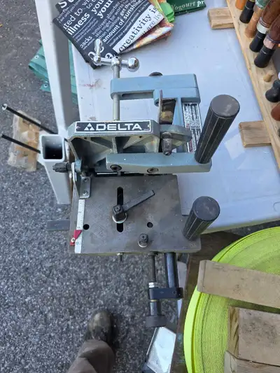 delta table saw tenoning jig